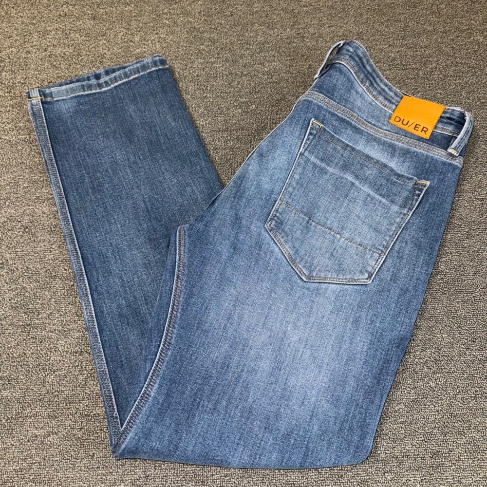 DU/ER Performance Denim Straight Fit Jeans Mens 36x32 Medium Wash Blue Casual
